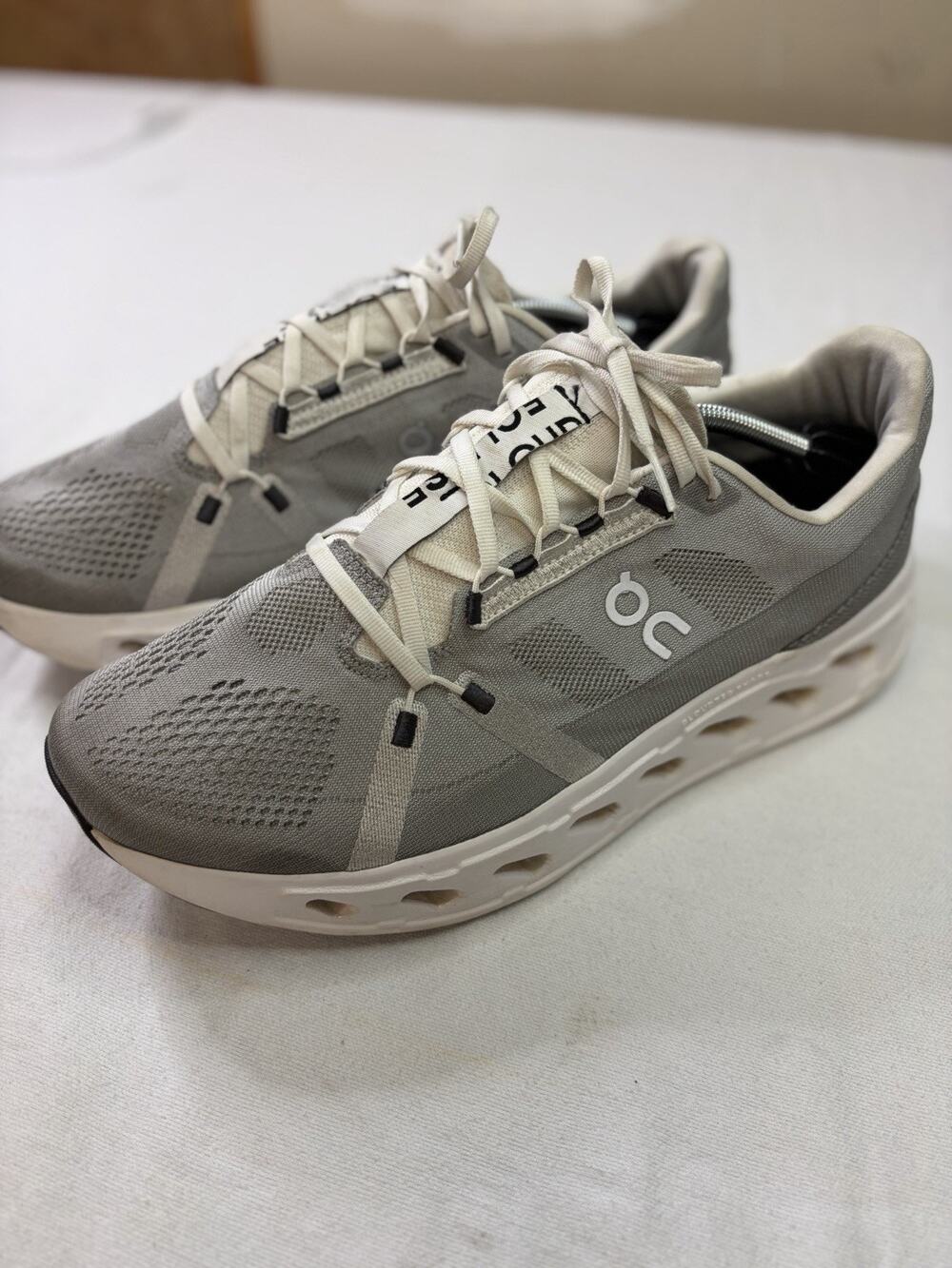 On Cloudsurfer Next Men’s Running Shoes US 13 Gray White CloudTec Phase Helion